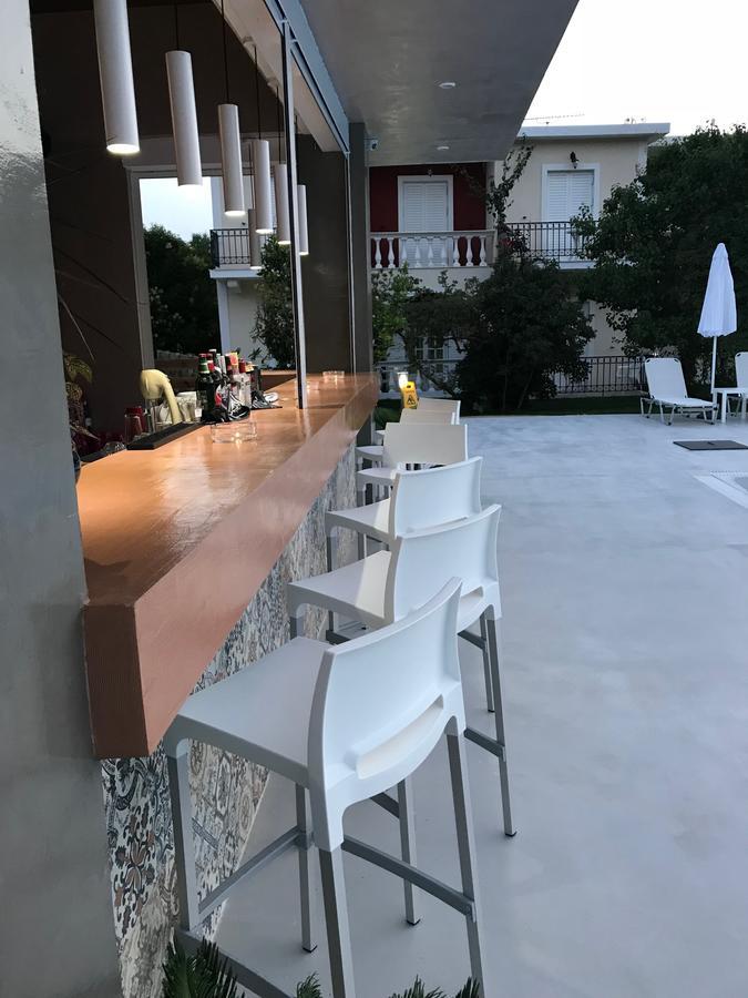 Vicky'S Garden Apartment Kalamaki  Exterior photo